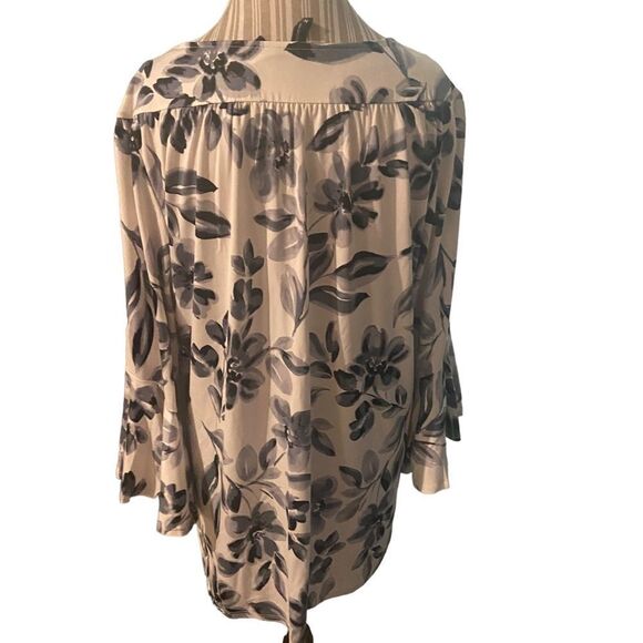 New Djrections size XL excellent condition - Picture 2 of 2